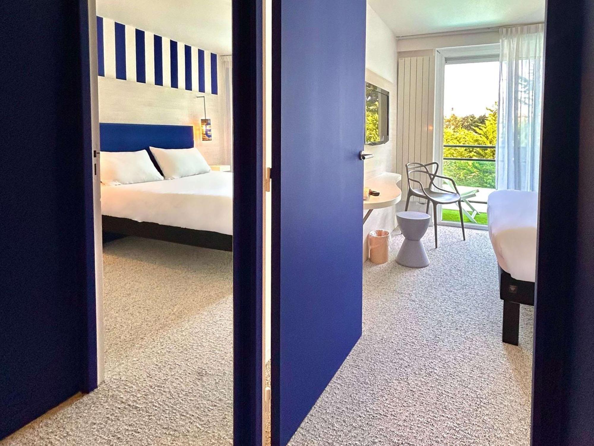 Отель Ibis Styles Quiberon Centre Экстерьер фото